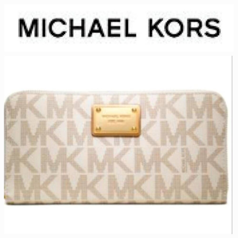 Michael Kors Signature Tone-On-Tone Logo Print